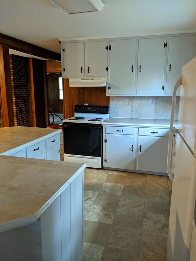 Building Photo - robi1130