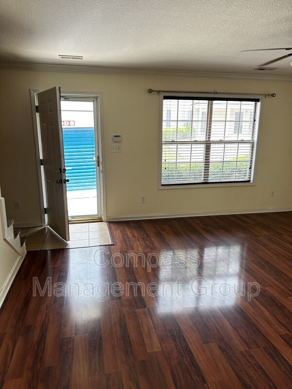 Building Photo - 4755 Forest Landing Way