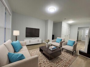 Building Photo - 1502 S Etting St