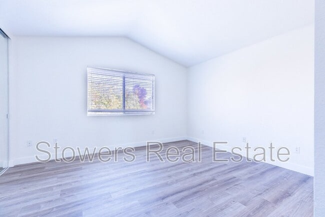 Building Photo - 5346 Fairside Way