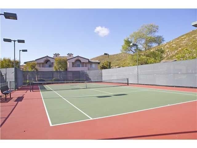Building Photo - RB 2 Br 2 BathPetOK+washer+Dryer All Appl 2 Prkg spots>TEXT 858-774-1574