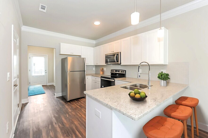 Building Photo - 16 Jackson Ct