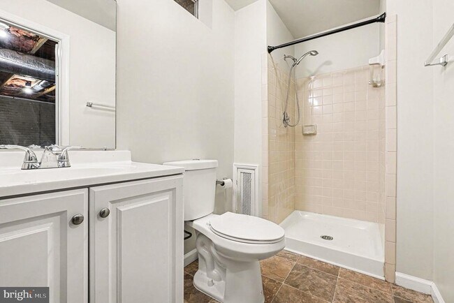 Building Photo - 1115 Aquia Dr