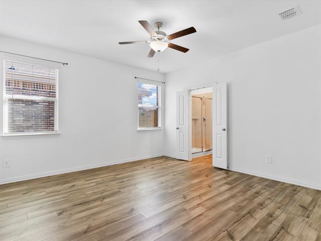 Building Photo - 2525 Starwater Dr