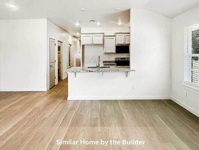 Building Photo - Newly Built 3-Bed Duplex – Bright, Cozy & Move-In Ready!