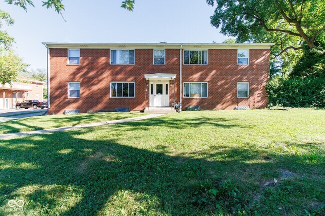Primary Photo - 5918 Devington Rd
