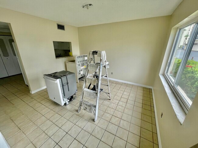 Building Photo - 3030 N Atlantic Ave
