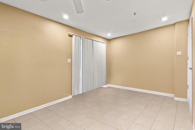 Building Photo - 13816 Captain Marbury Ln