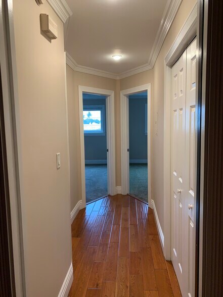 Building Photo - 382 Coronado Ave