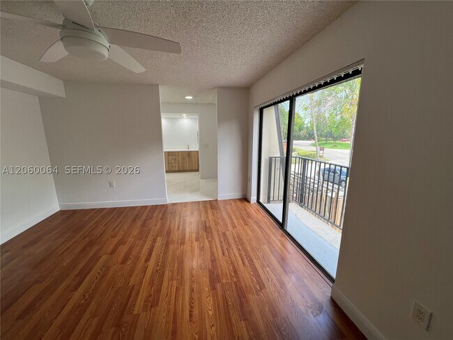 Building Photo - 9105A SW 19th Pl