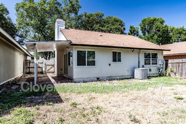 Building Photo - 9631 Ivy Bend St