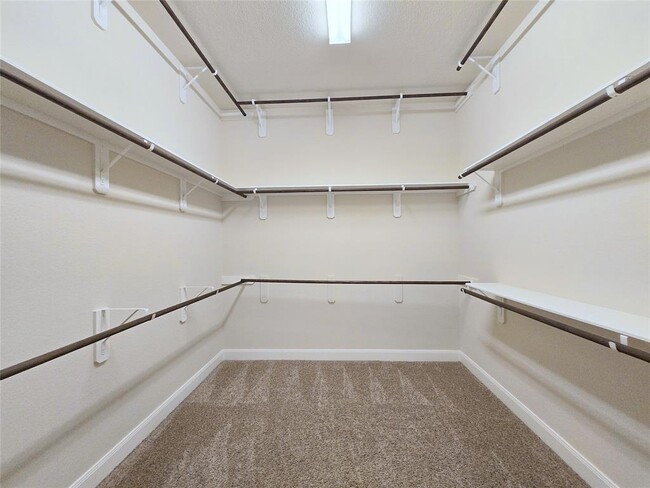 Building Photo - 8030 Garland Path Bend Ln