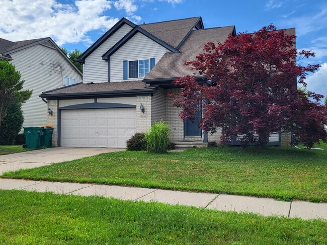 Primary Photo - 7851 Thornhill Dr