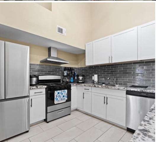 Building Photo - 11847 Plumbrook Dr