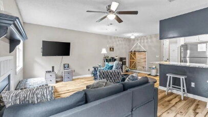 Building Photo - Charming 2-Bedroom, 2.5-Bathroom Townhome with Community Pool! Available TODAY!
