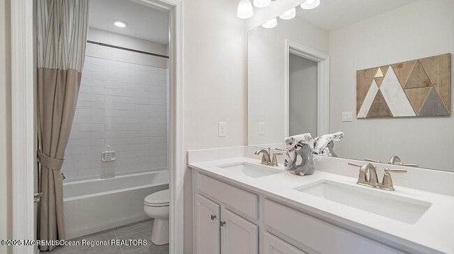 Building Photo - 10 Mantoloking Dr