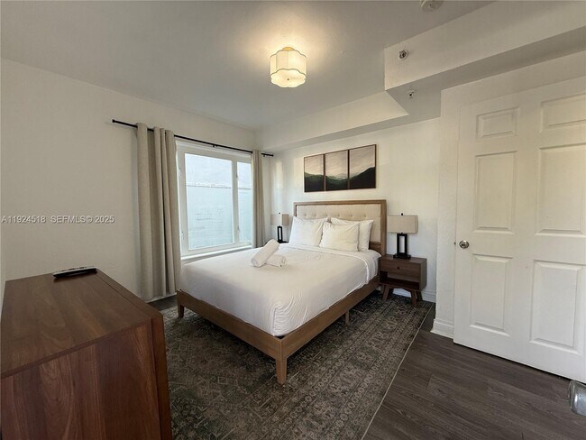 Building Photo - 1536 Jefferson Ave