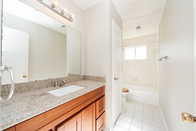 Building Photo - 22131 Eagle Meadow Dr