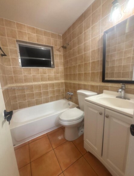 Building Photo - 10371 SW 201st Ter