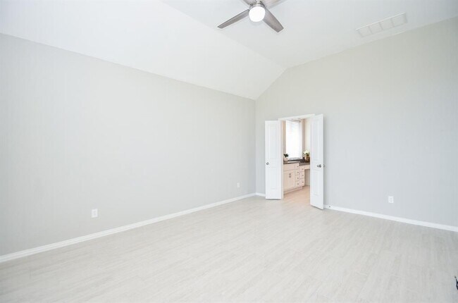 Building Photo - 30518 Night Heron Ln