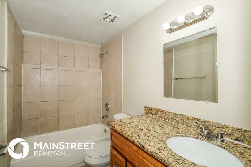 Building Photo - 6805 Matilda Ct