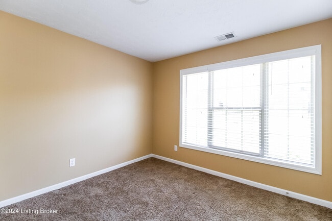 Building Photo - 1911 Belay Way