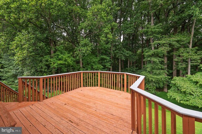Building Photo - 14917 Brownstone Dr