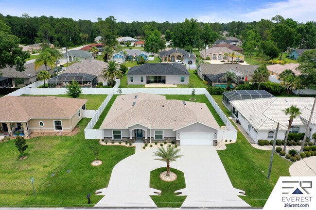 Building Photo - 22 Woodlyn Ln