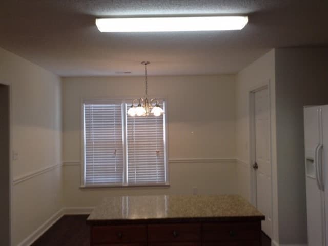 Building Photo - 4424 Gladwood Lane