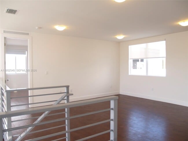 Building Photo - 10053 NW 76th Terrace