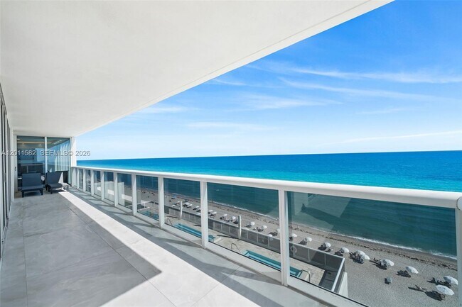 Building Photo - 1830 S Ocean Dr