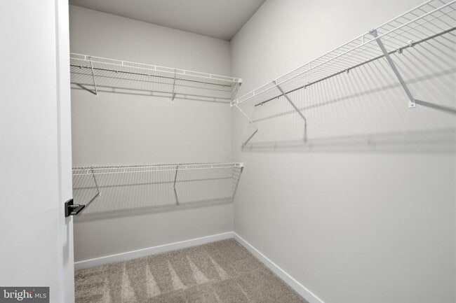 Building Photo - 43185 Mongold Square