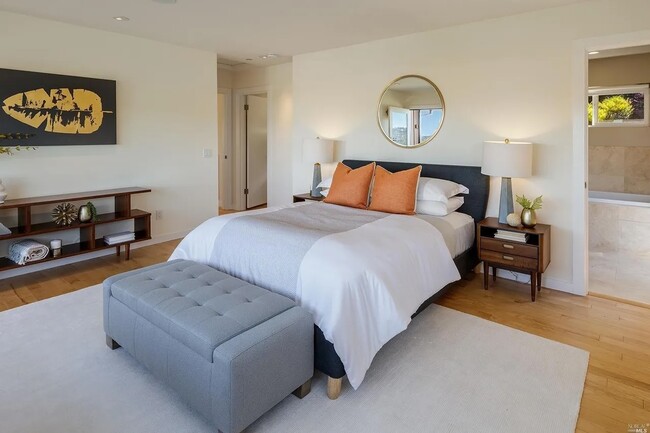 Building Photo - 118 Cazneau Ave