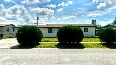Building Photo - 14801 SW 103rd Pl