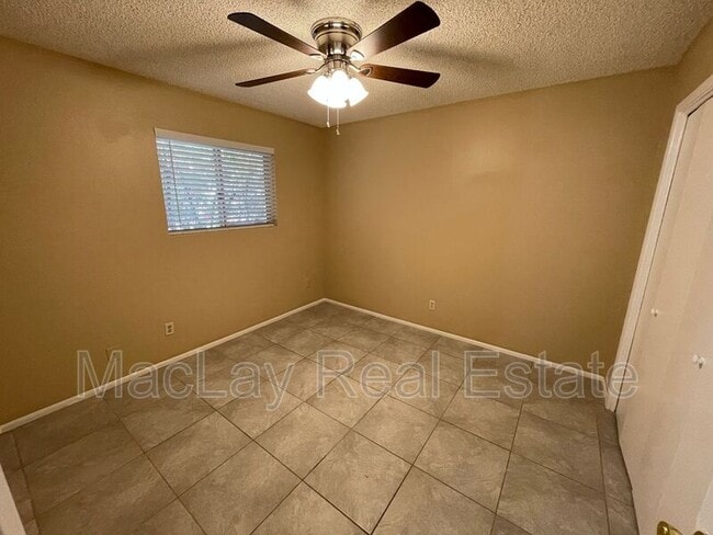 Building Photo - 841 E Fountain St