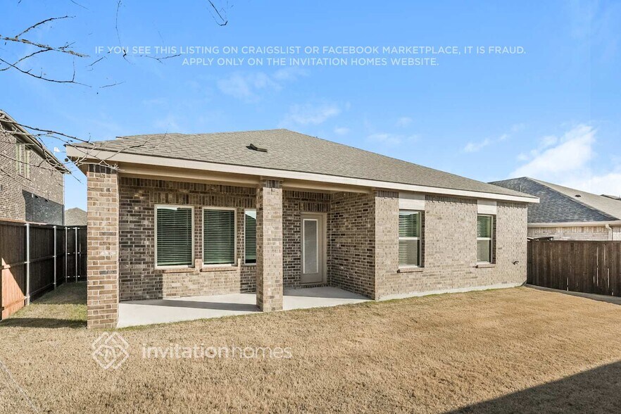 Building Photo - 4004 Amethyst Dr