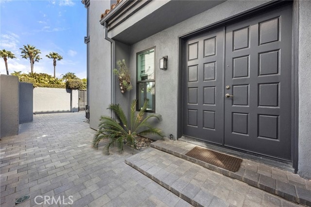 Building Photo - 406 Goldenwest St