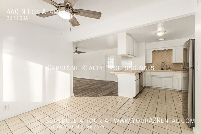 Building Photo - 460 N Los Alamos