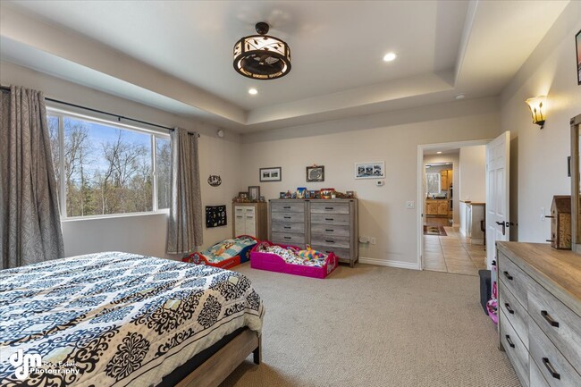 Building Photo - 4051 E Birch View Dr