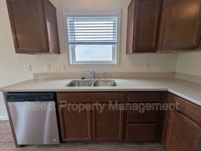 Building Photo - 2118 Blue Spring Run