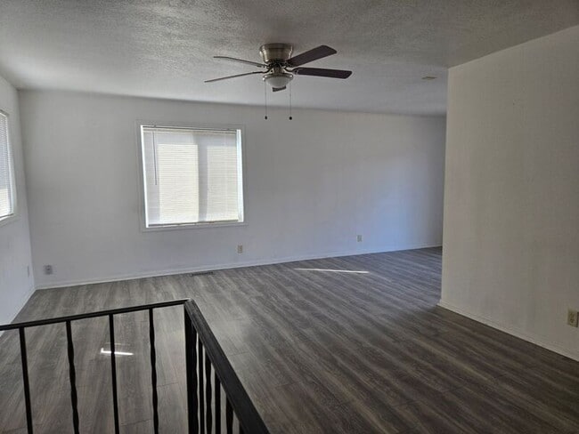 Building Photo - 7441 Brunswick Ave N