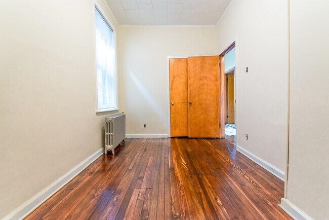 Building Photo - 277 Palisade Ave