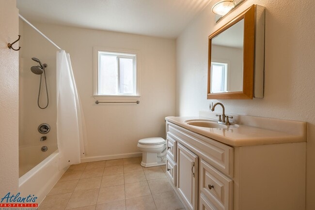 Building Photo - Beautiful Home | Remodeled | Near Facebook