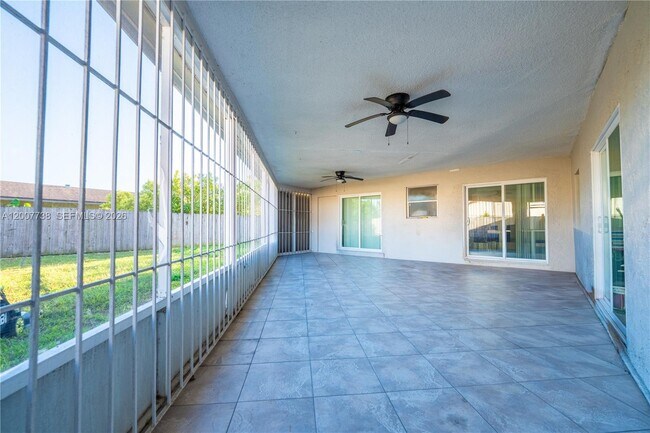 Building Photo - 10750 SW 173rd St