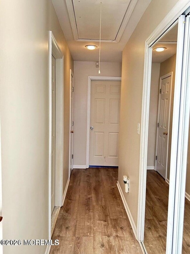 Building Photo - 93 Heron Ct