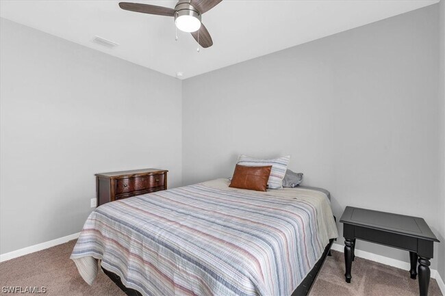Building Photo - 3164 Estancia Ln