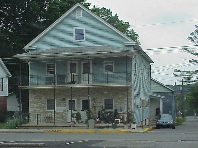 Primary Photo - 16 S 3rd St