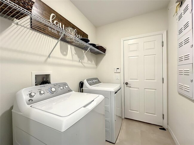 Building Photo - 425 Quarry Rock Cir