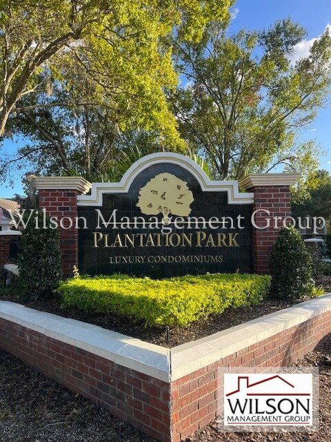 Building Photo - 13037 Mulberry Park Dr