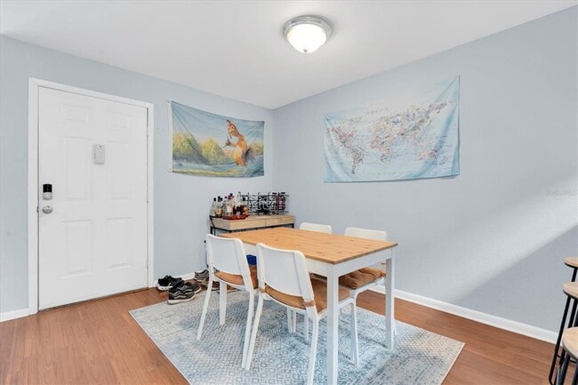 Building Photo - 5440 S MacDill Ave